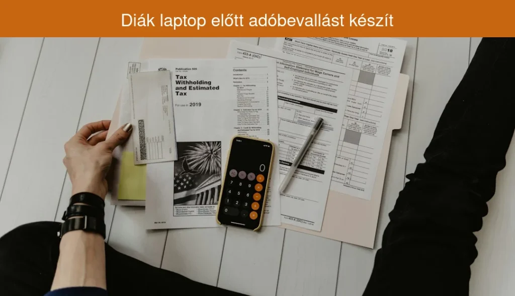 Diák laptop előtt adóbevallást készít